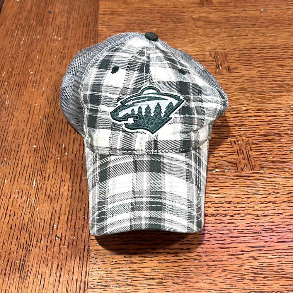 Forest Green/Egg Shell plaid Minnesota Wild Trucker Cap